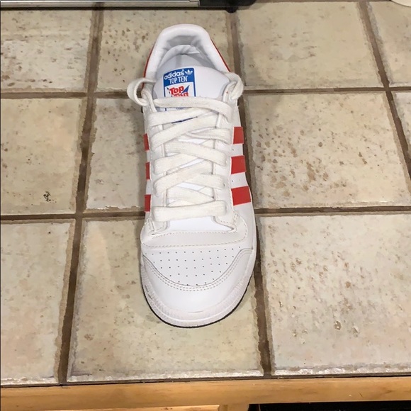 Adidas skate shoe - Picture 2 of 3